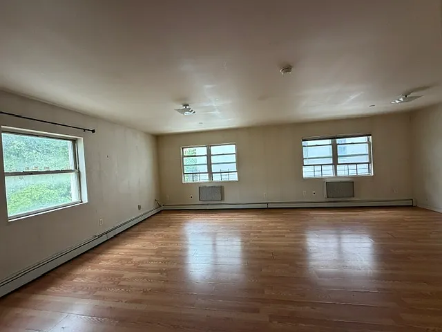1275 Sterling Pl #2B — Photo 2