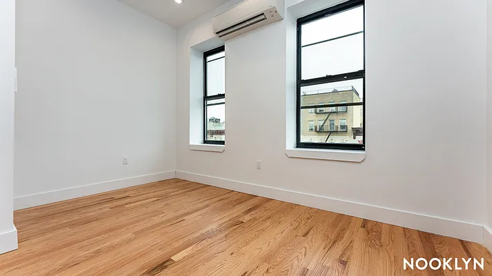 Rented by Nooklyn NYC LLC | media 18