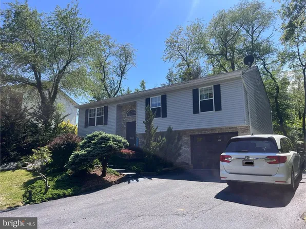 217 Pembridge Dr, Winchester, VA 22602