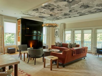 165 Kemble St #17, Lenox, MA, 01240