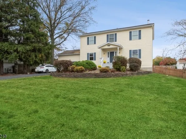23 Mac Arthur St, High Bridge Boro, NJ 08829