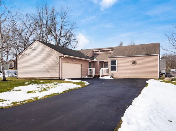 86 Jonquil Dr SW, Etna, OH 43062
