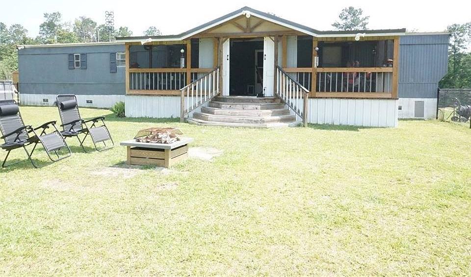 1st image of 26467 Taylor Creek Rd