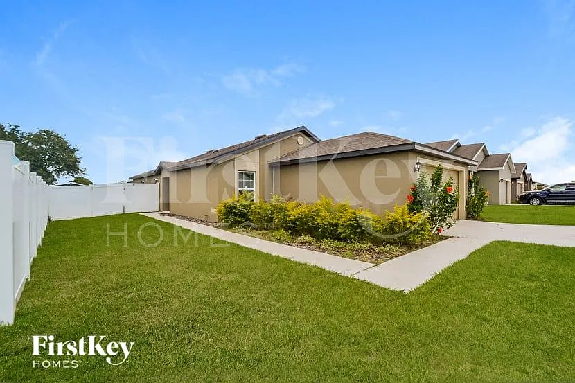 Building Photo - 437 Kensington View Dr