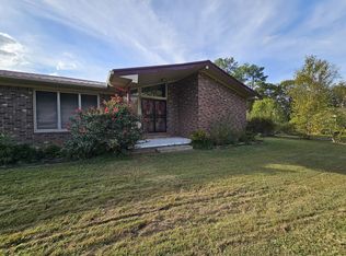 2122 Old Decaturville Rd, Parsons, TN 38363