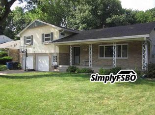 1616 40th Street Ct, Moline, IL 61265