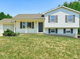 105 Overview Cir E #E, Red Lion, PA 17356
