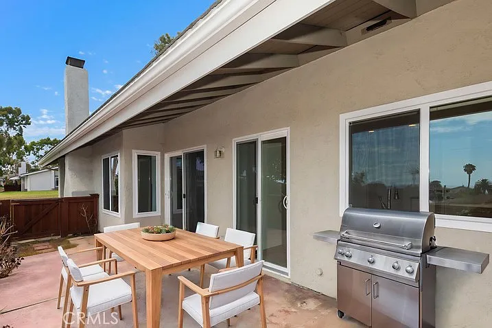 3331 Calle La Veta — Photo 16