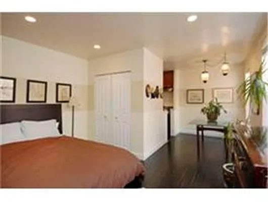 Rented by Douglas Elliman | media 10