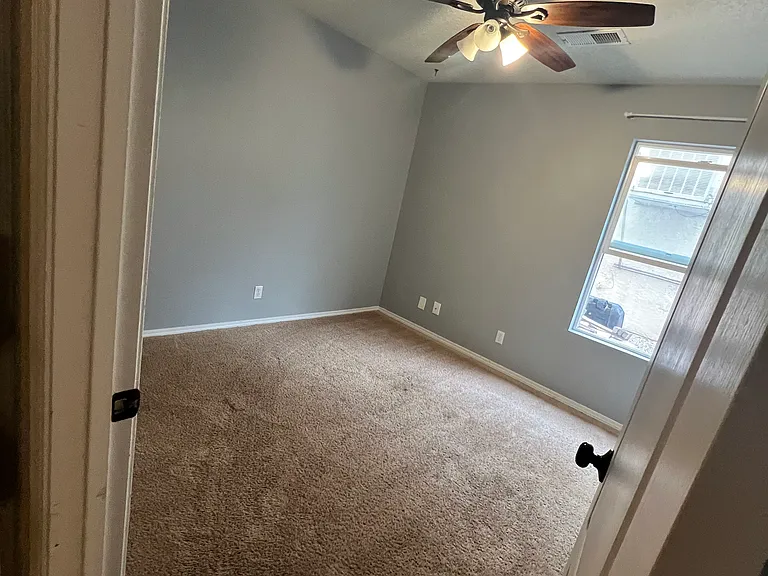 715 Pinon Meadows Dr NE — Photo 11