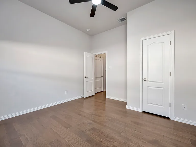 1104 Superbloom Ave — Photo 29