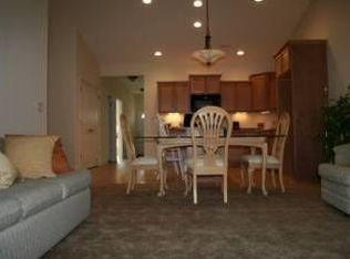2717 Waters Place Dr, Maryville, TN 37803