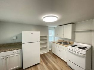 26 High St UNIT 4, Derry, NH 03038