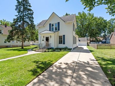 165 Colonial Ct, Mount Clemens, MI, 48043