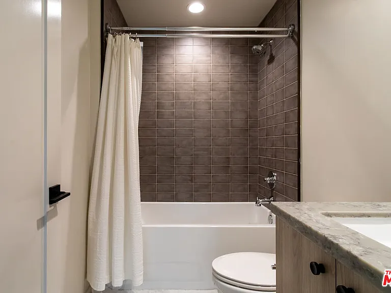 4515 N Ayla Ln — Photo 6