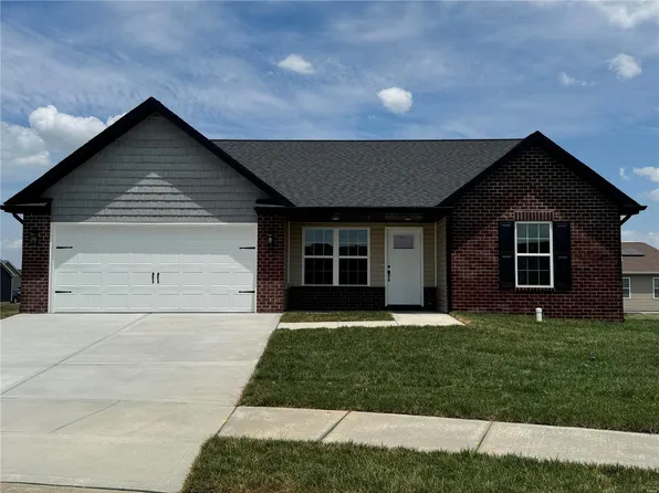 1409 Lake Erie Ct, Belleville, IL 62220