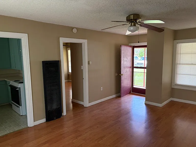 102 Dixie Dr #106 — Photo 5