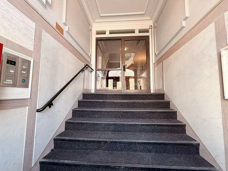 8 Ransom Rd #8R — Photo 1