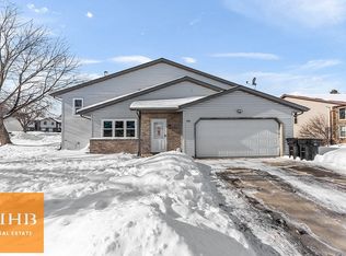 501 Old Indian Trl, Deforest, WI 53532