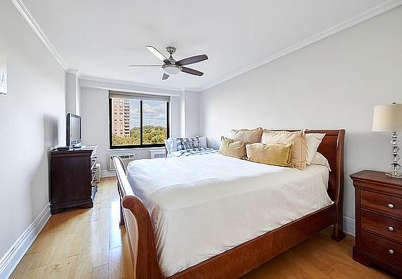 5th image of 372 Central Park W APT 8B