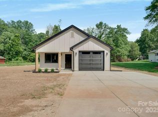 819 Victory Grove Church Rd, Lincolnton, NC 28092