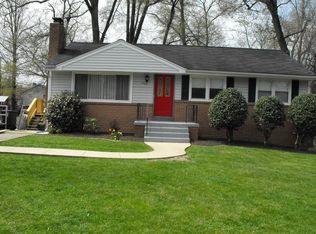 15402 Clayburn Dr, Laurel, MD 20707