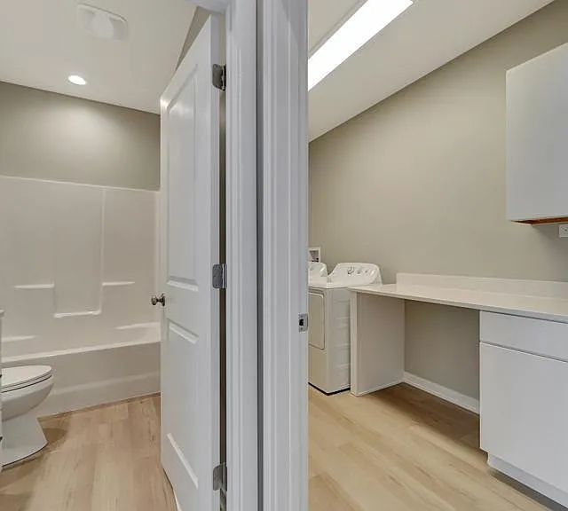 9049 S 42nd St — Photo 26