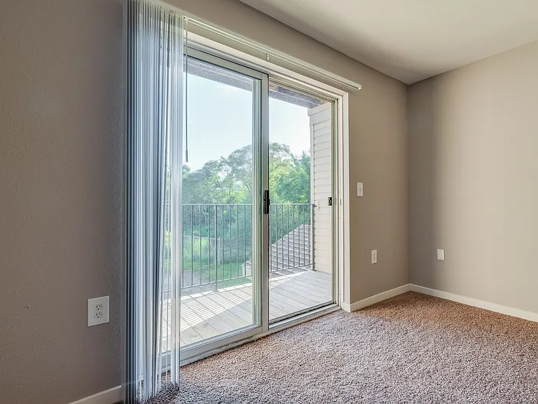 Westbrook Apartments — Photo 24