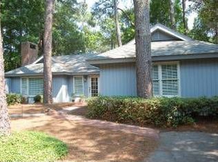11 Oak Coart, Hilton Head Island, SC 29928