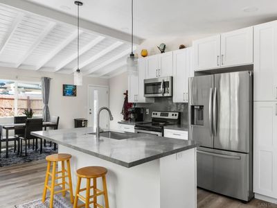 10292 Canyon Dr, Escondido, CA, 92026