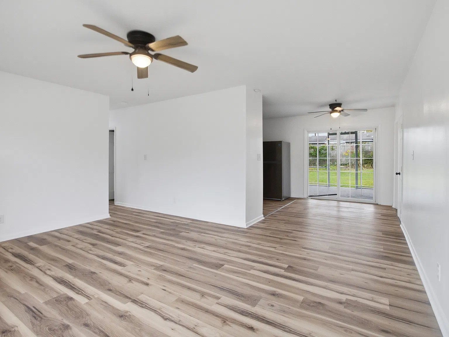 4 bed, 1734 sqft, $2,100 — Photo 4