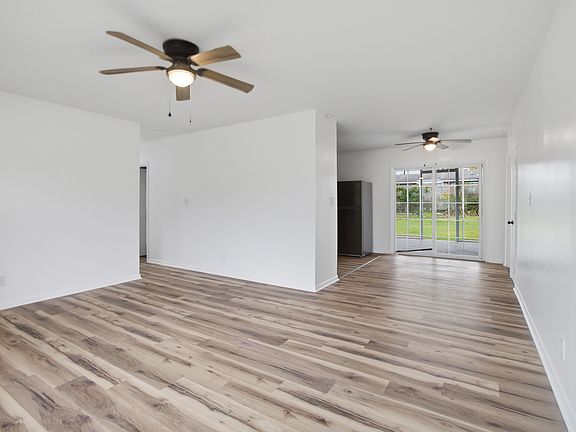 4th image of 545 Congress Ave