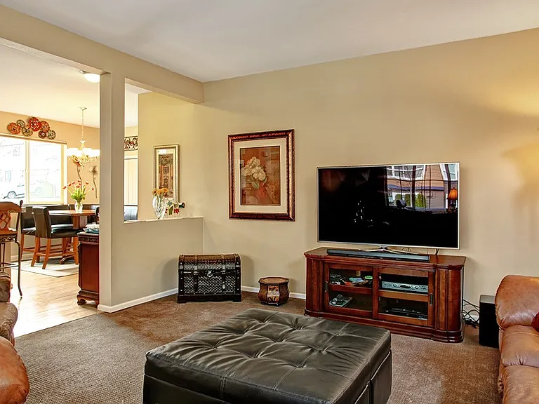 2499 NE Julep St — Photo 11