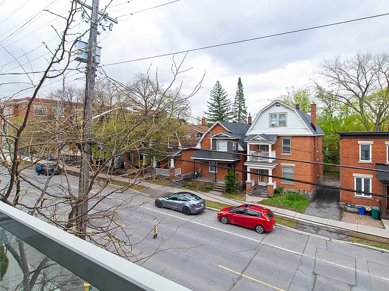 337 Sunnyside Ave — Photo 11