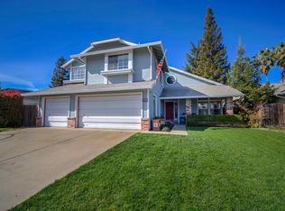 8016 Montevina Dr, Sacramento, CA 95829