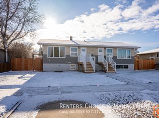 4932 57th Ave #2, Taber, AB T1G1E5