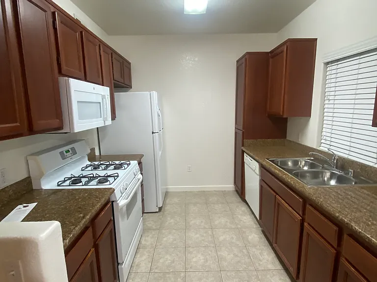 7671 Mission Gorge Rd #110 — Photo 6