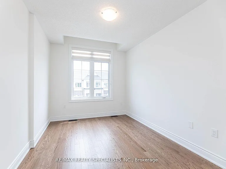 86 Bermondsey Way — Photo 15