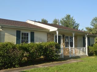 7756 New Chapel Rd, Springfield, TN 37172