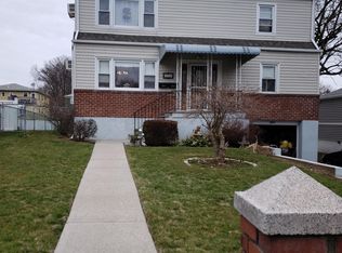 294 Mile Square Rd #1, Yonkers, NY 10701