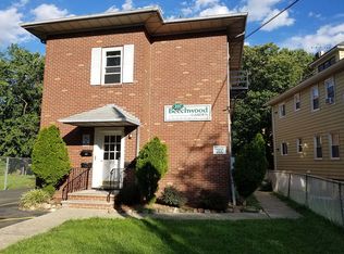 197H Queen Anne Rd, Bogota, NJ 07603