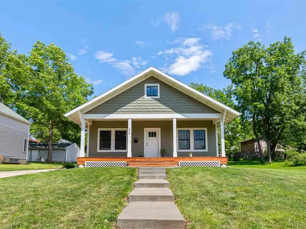 628 S Lucas St, Iowa City, IA 52240