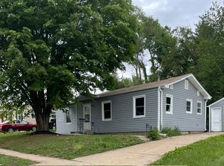 813 N 78th St, Omaha, NE 68114