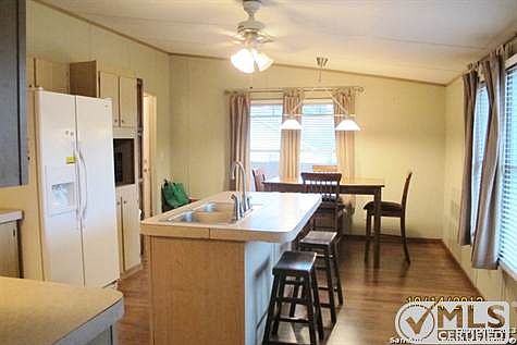 2nd image of 212 Ranch Creek Dr