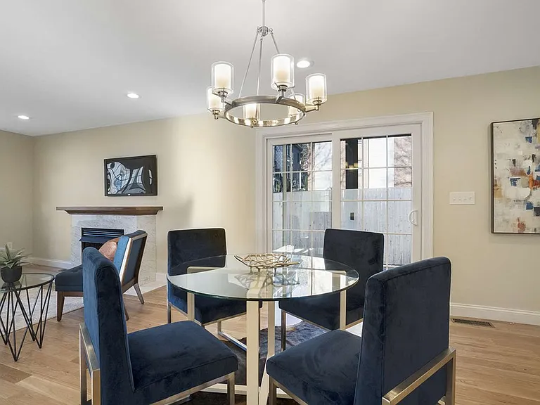 61R Prescott St #1 — Photo 9