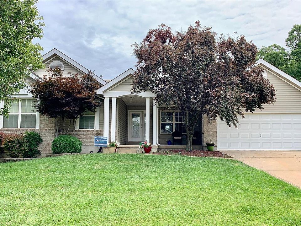648 Green Tree Meadows Dr, Lake Saint Louis, MO 63367 Zillow