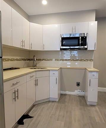 2nd image of 1618 Kings Hwy #2