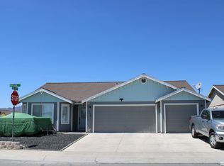 598 Brook Ln, Fernley, NV 89408