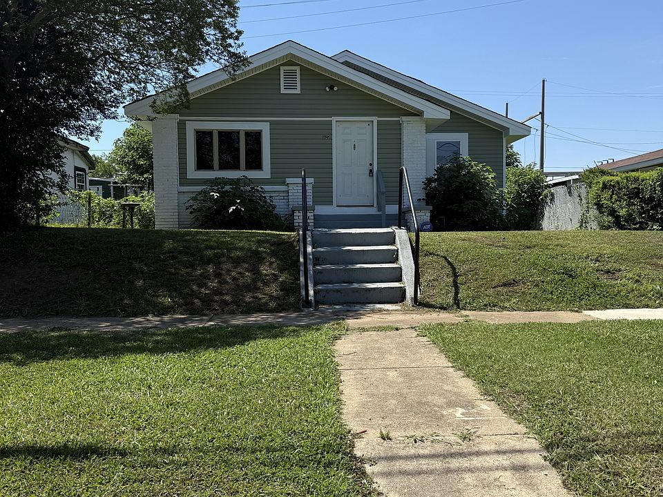 1st image of 1625 29th Ave N
