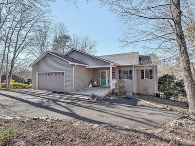 213 Redwood Ter, Huddleston, VA, 24104